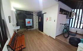 APARTAMENTO Y HABITACIONES RODADERO BAHIA In